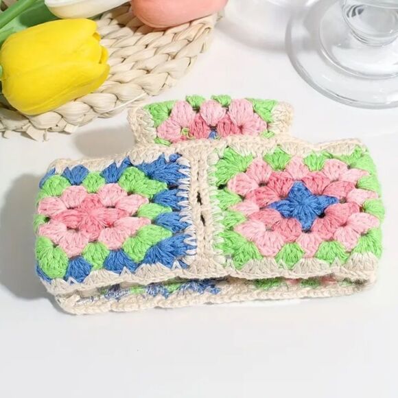 Boho Crochet Hair Claw Clip - Picture 1 of 1